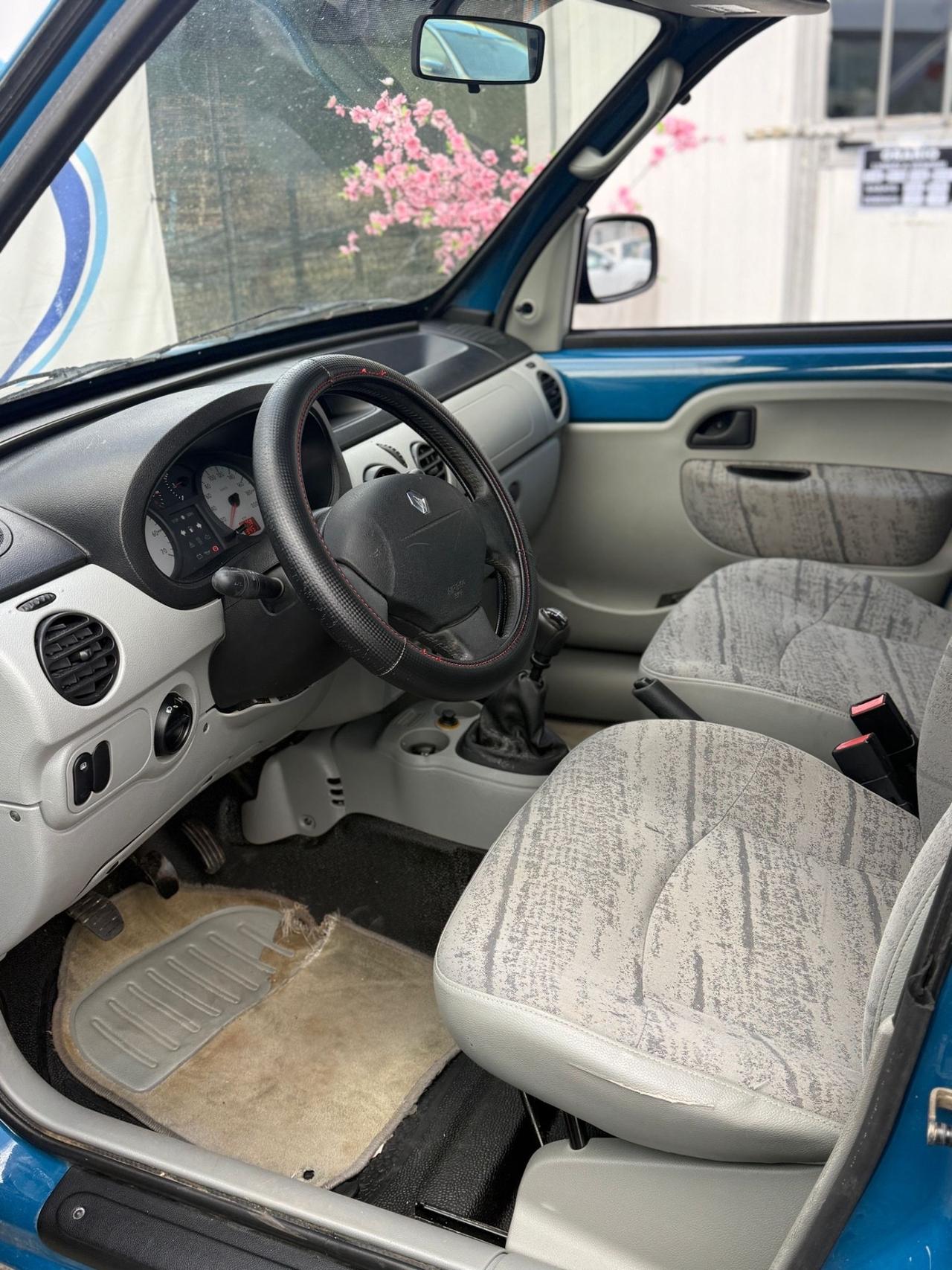 Renault Kangoo 1.2 16V 4p. Authentique