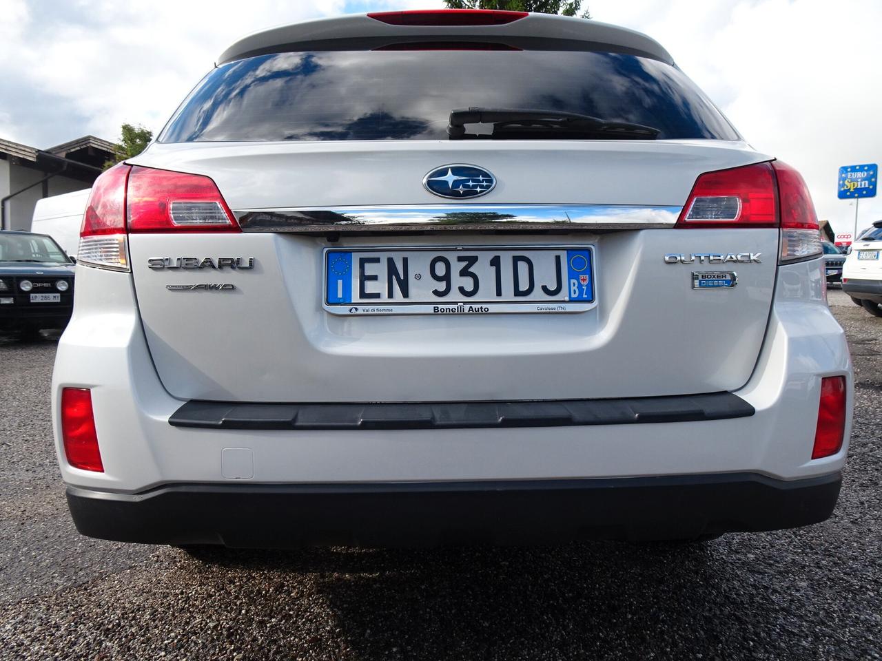 Subaru OUTBACK 2.0D Trend Limited