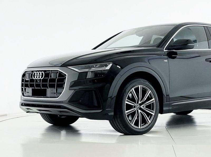 Audi Q8 Q8 45 TDI quattro tiptronic Sport