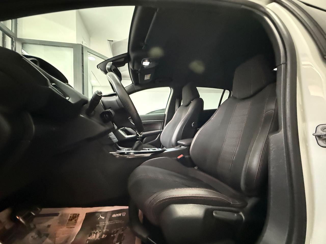PEUGEOT 308 BlUE HDi 130 S&S GT LINE