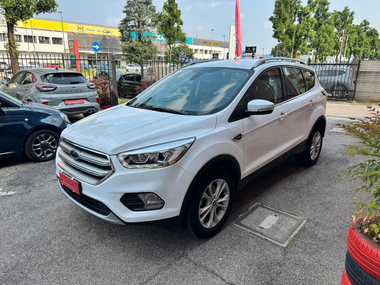 Ford Kuga 1.5 TDCI 120 CV S&S 2WD Titanium