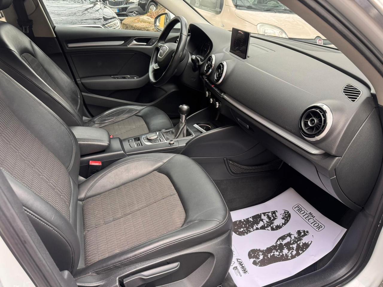 Audi A3 SPB 2.0 TDI Ambition GARANZIA 1 ANNO