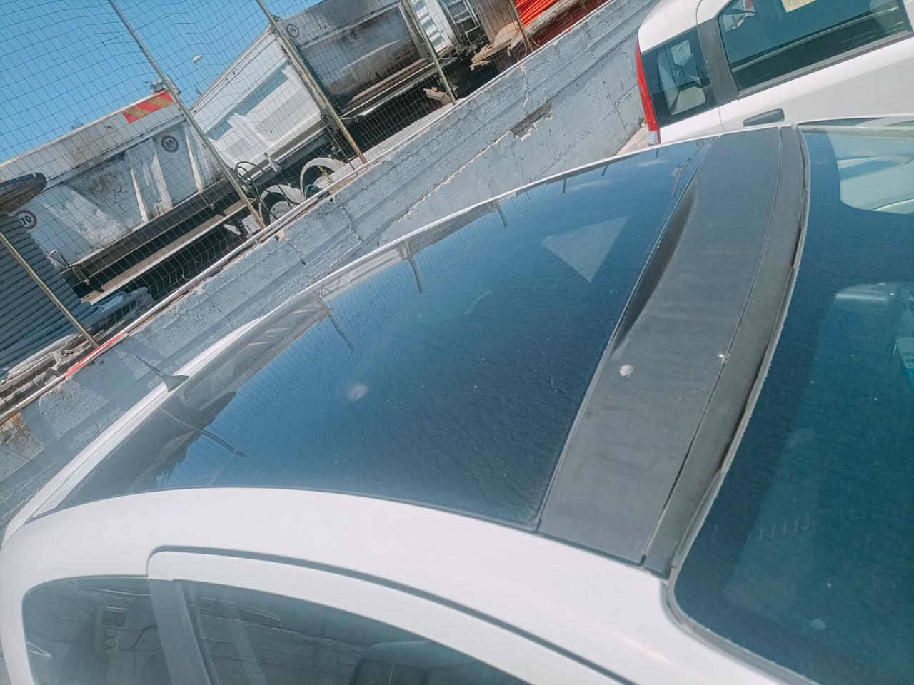 Tetto apribile Fiat Grande Punto 1.3 MJT 90 CV 3 porte Sport