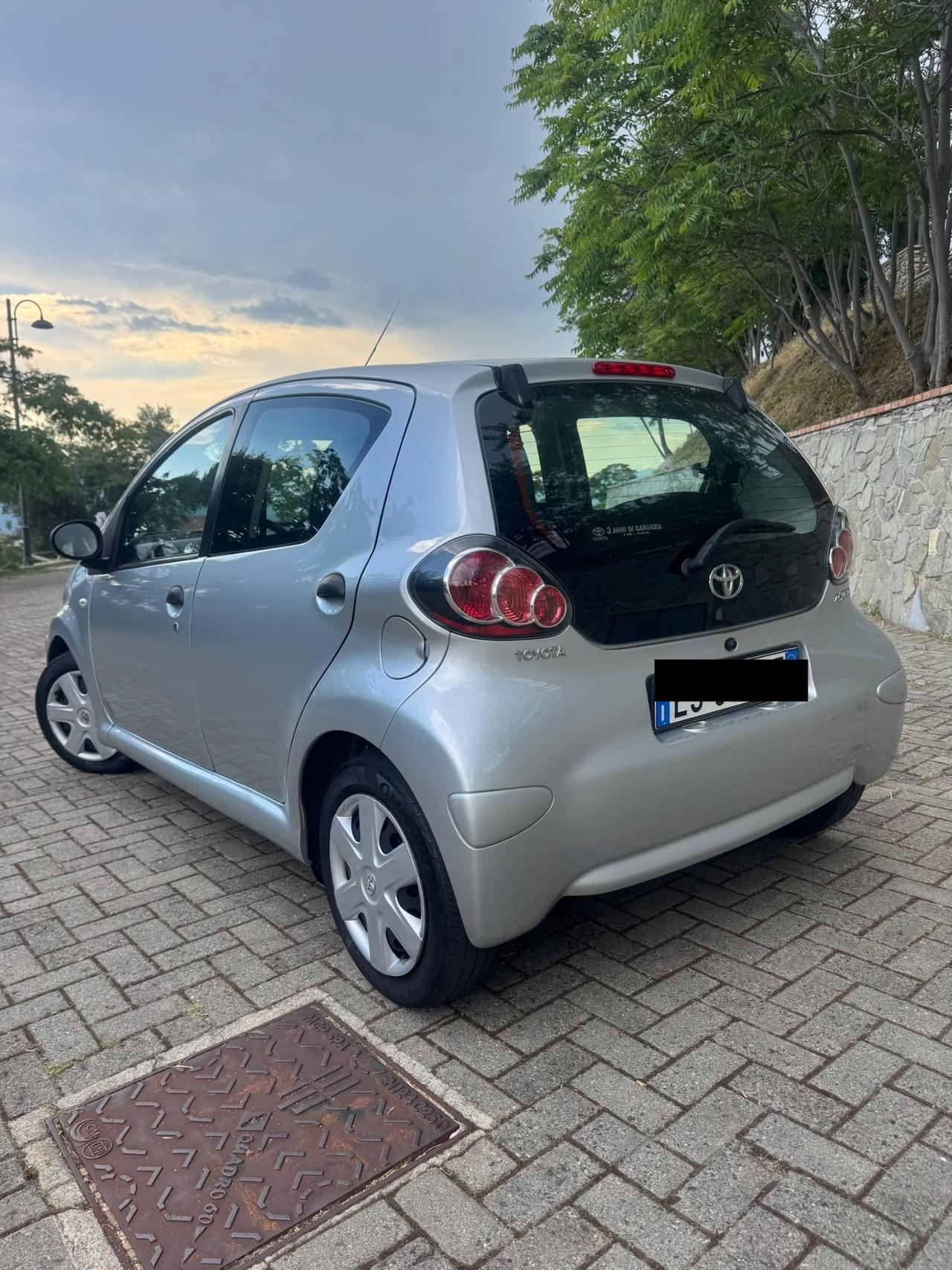 Toyota Aygo 1.0 Benzina 68Cv 2011