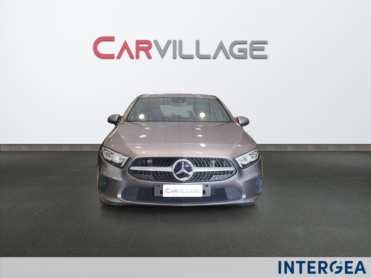 Mercedes-Benz A 180 d Business auto