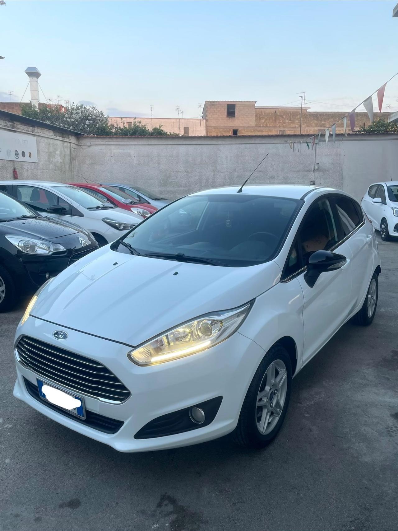 Ford Fiesta 1.0 80CV 5 porte Titanium full dal nord italia