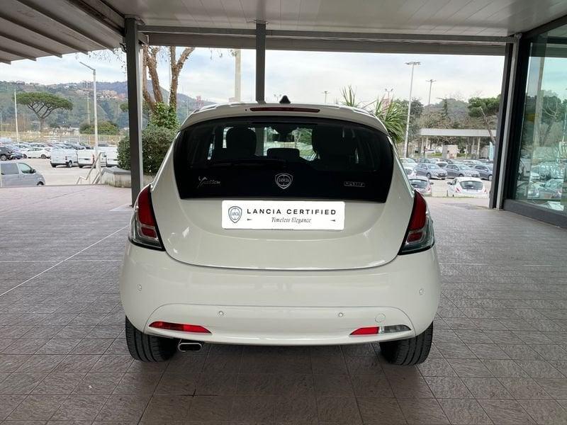 Lancia Ypsilon 1.0 FireFly 70cv S&S Hybrid GOLD