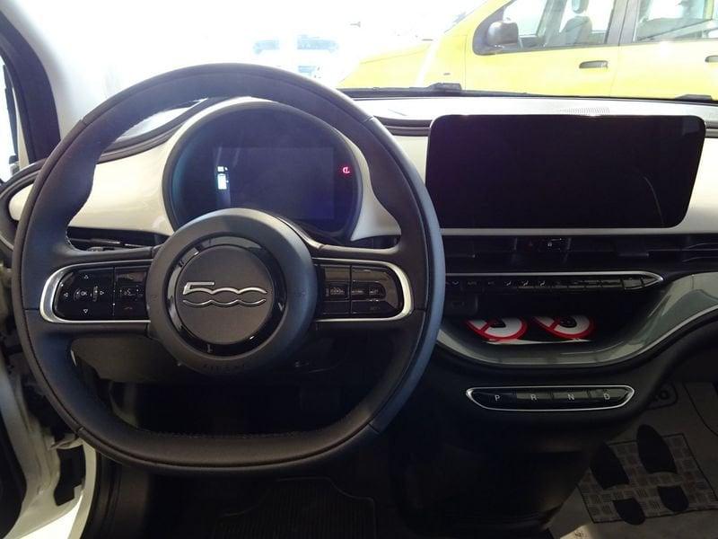 FIAT 500 500e Berlina 42 kWh