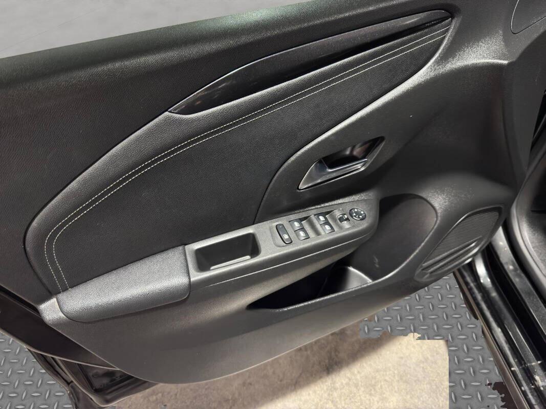 Opel Corsa 1.2 100cv Elegance 2021