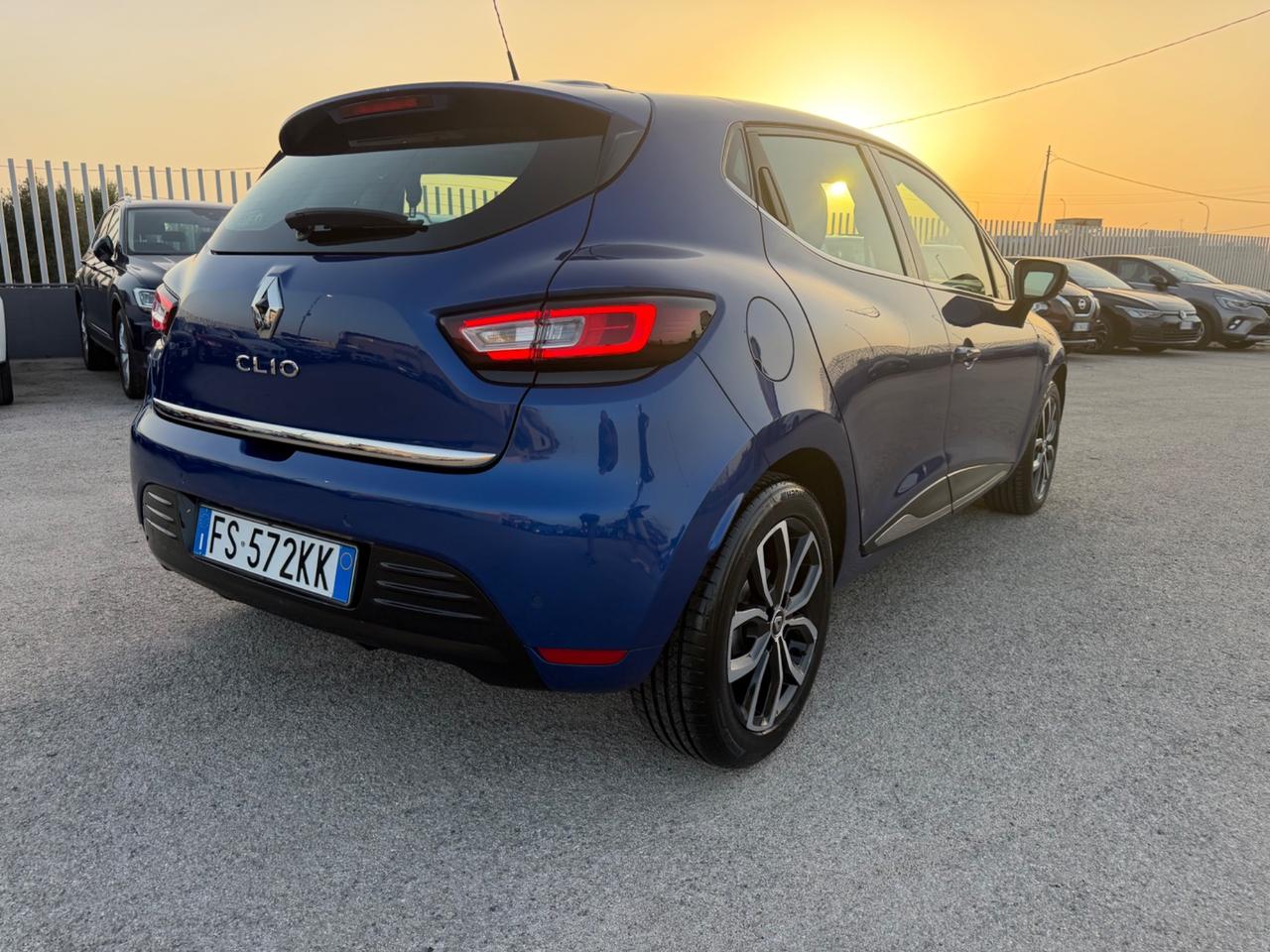 RENAULT CLIO 0.9 TCe 90 CV DUEL FUL LED PELLE MY18