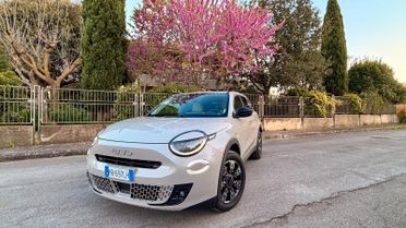 Fiat 600 Hybrid 145 CV DCT MHEV Icon