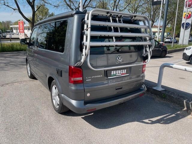 Volkswagen T5 California