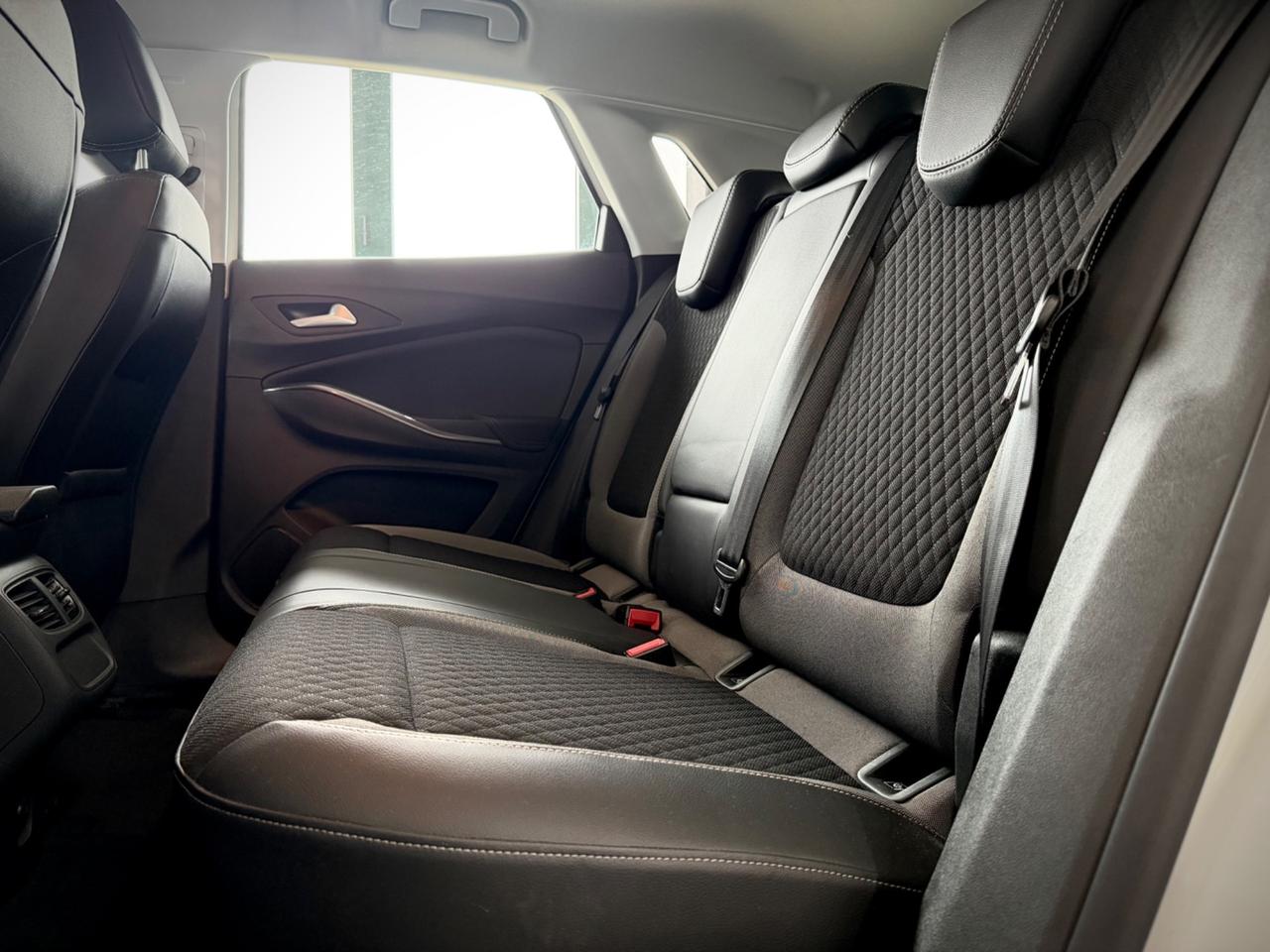 Opel Grandland X 1.5 diesel Ecotec Start&Stop Business