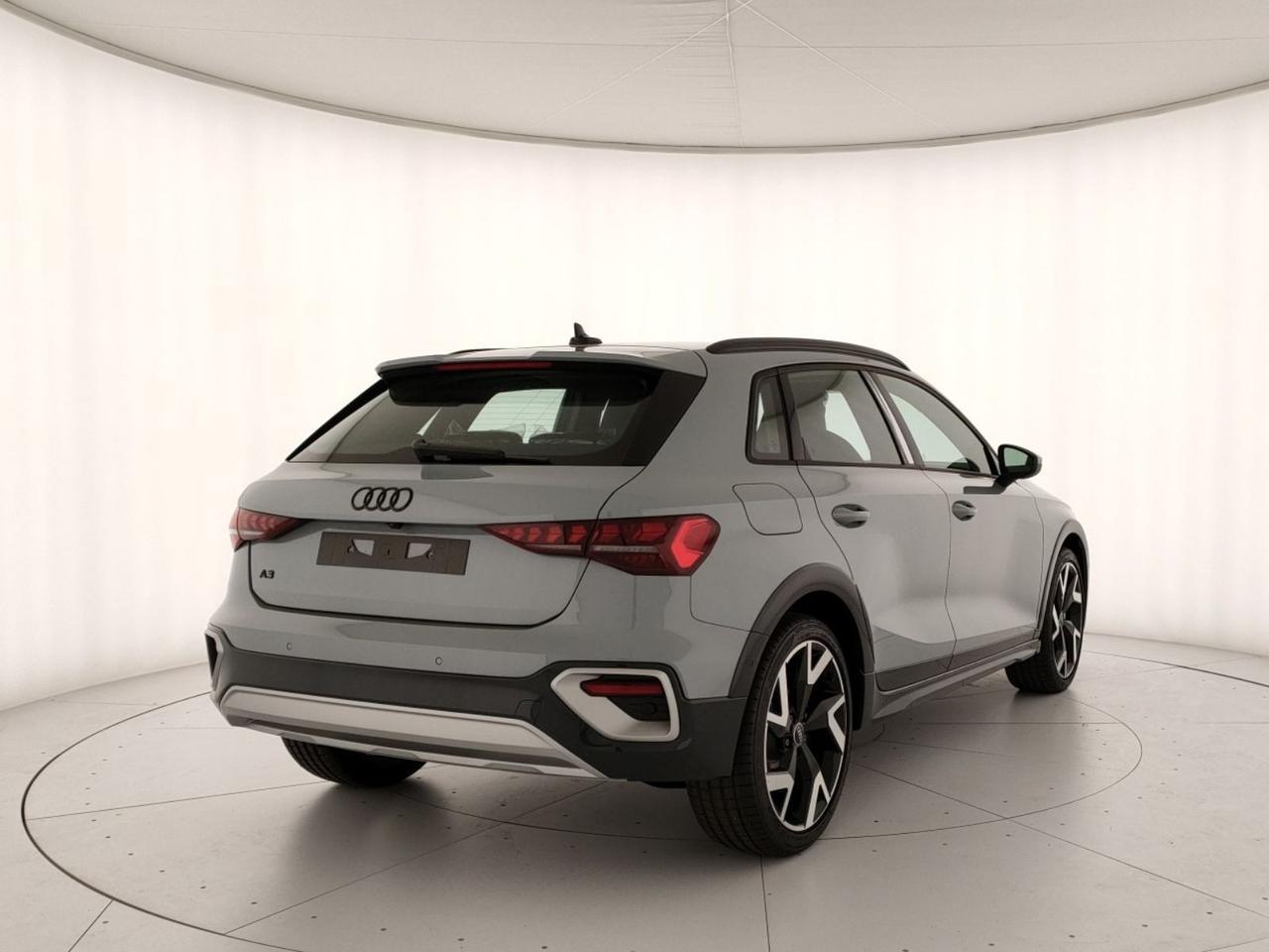 Audi A3 allstreet 1.5 tfsi mhev identity contrast 150cv s-tronic