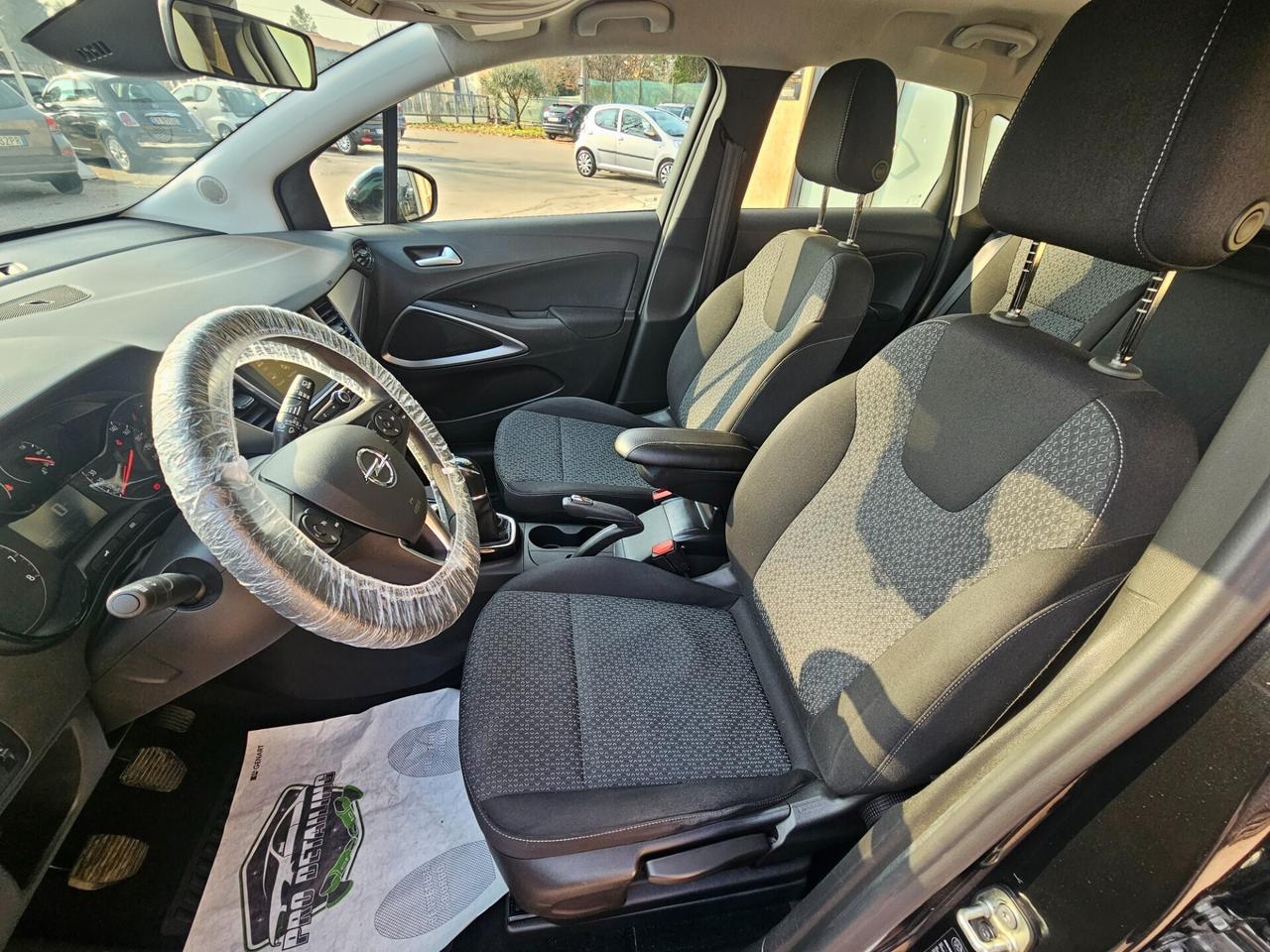 Opel Crossland X - 1.2 Benzina - Neopatentati