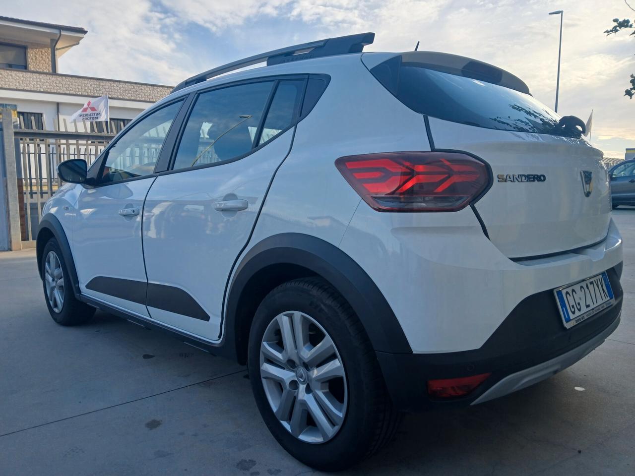 DACIA Sandero Stepway 1.0 TCe 90cv CambioAutomatico