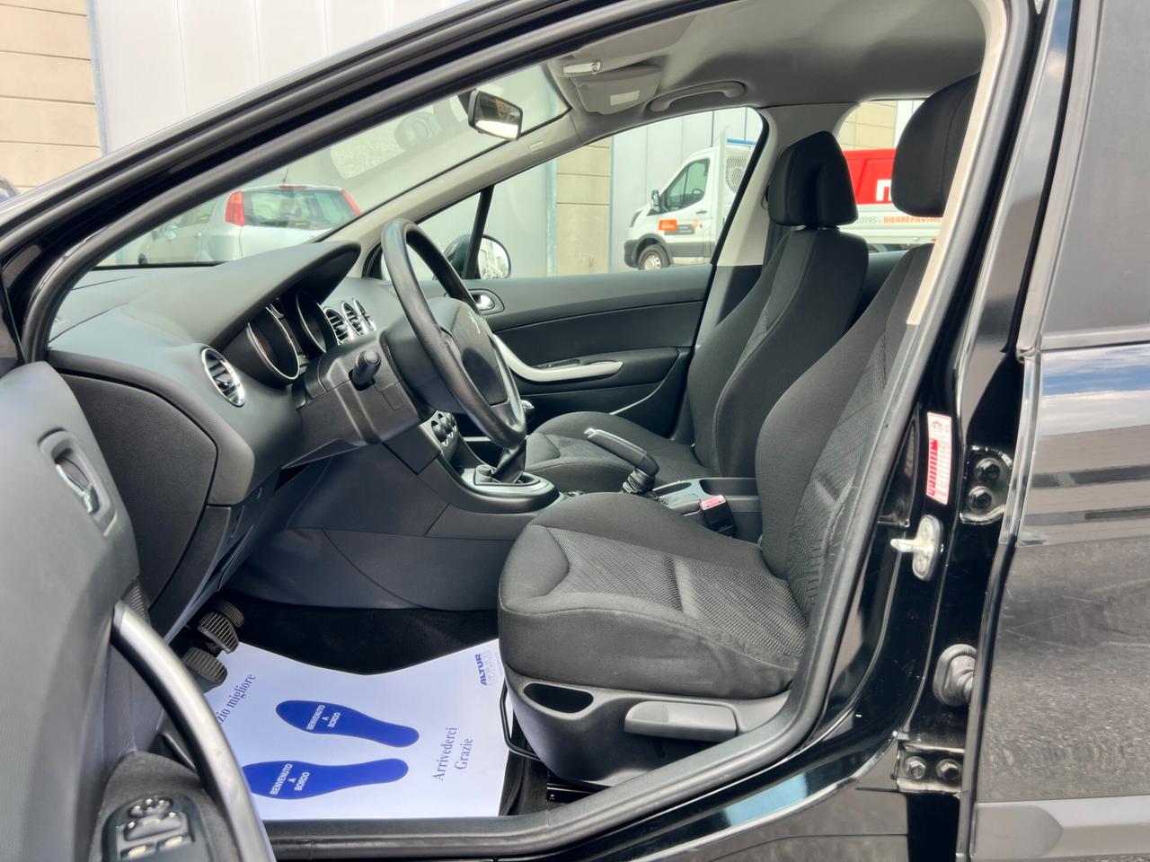 Peugeot 308 1.6 HDi 90CV FAP 5p. Premium