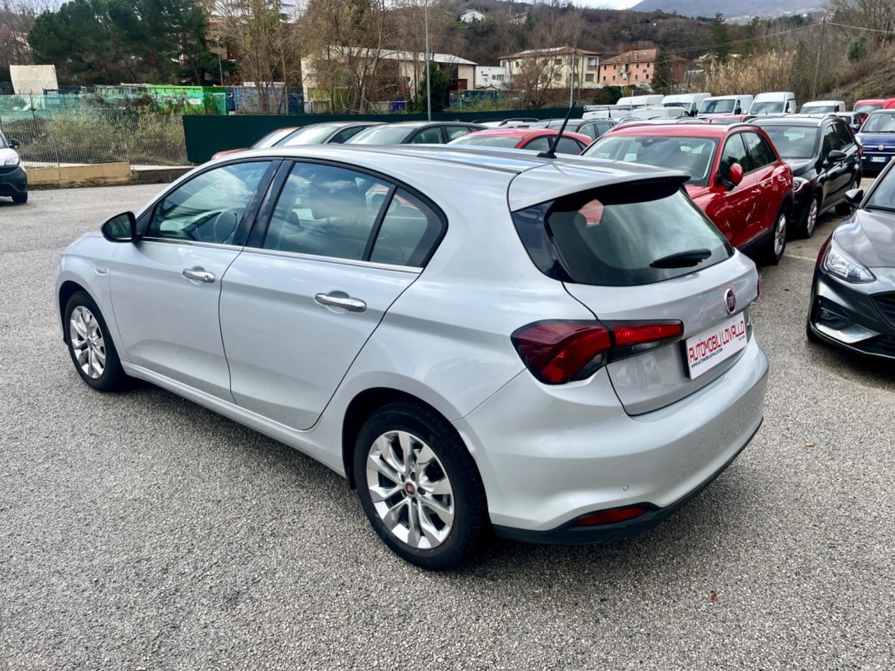 Fiat Tipo 1.3 Mjt 5P ALCANTARA-RADAR-NAVI