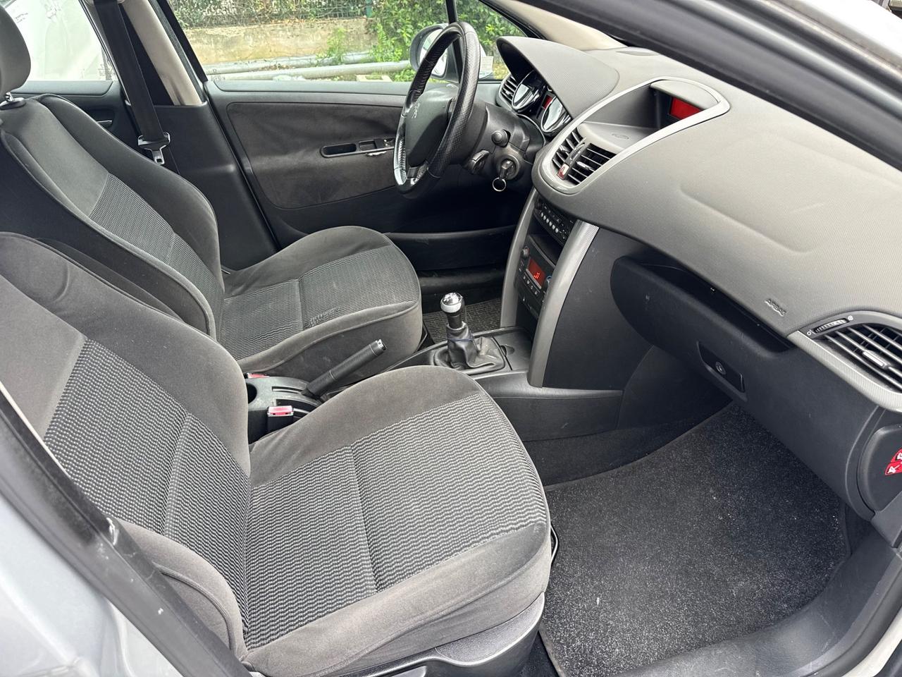 Peugeot 207 1.4 88CV 5p. XS