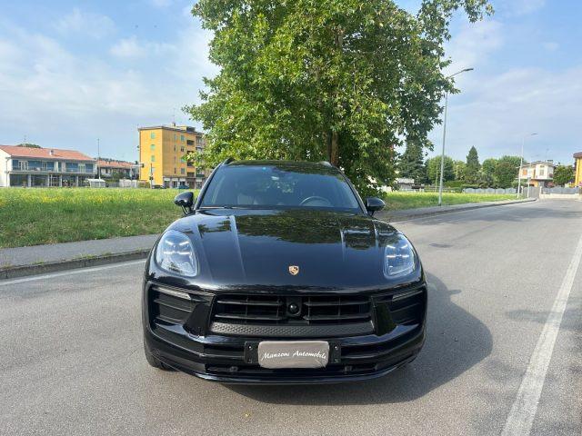 PORSCHE Macan 2.0