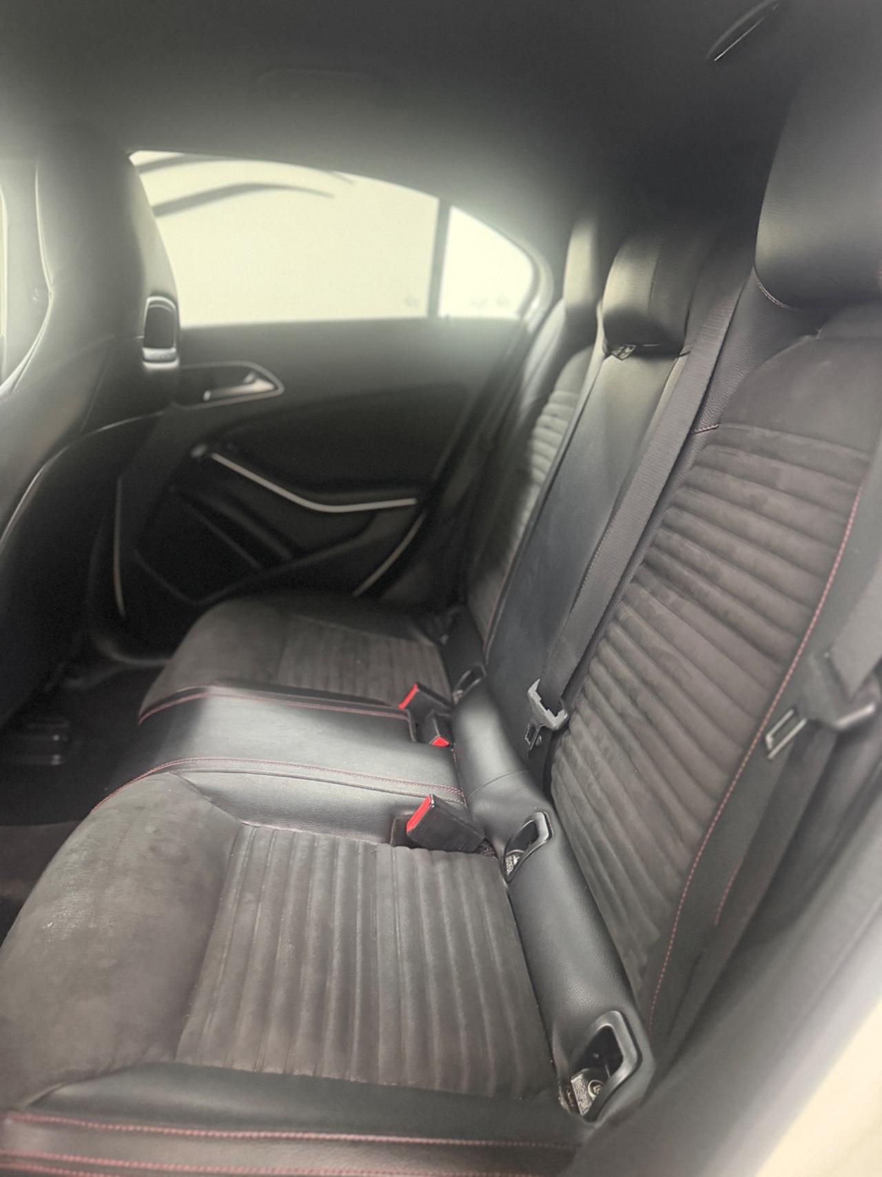 MERCEDES CLASSE A (anno 2013)