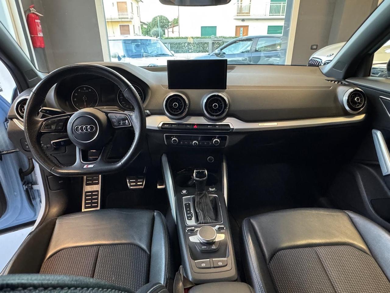 Audi Q2 35 TFSI S tronic line Edition