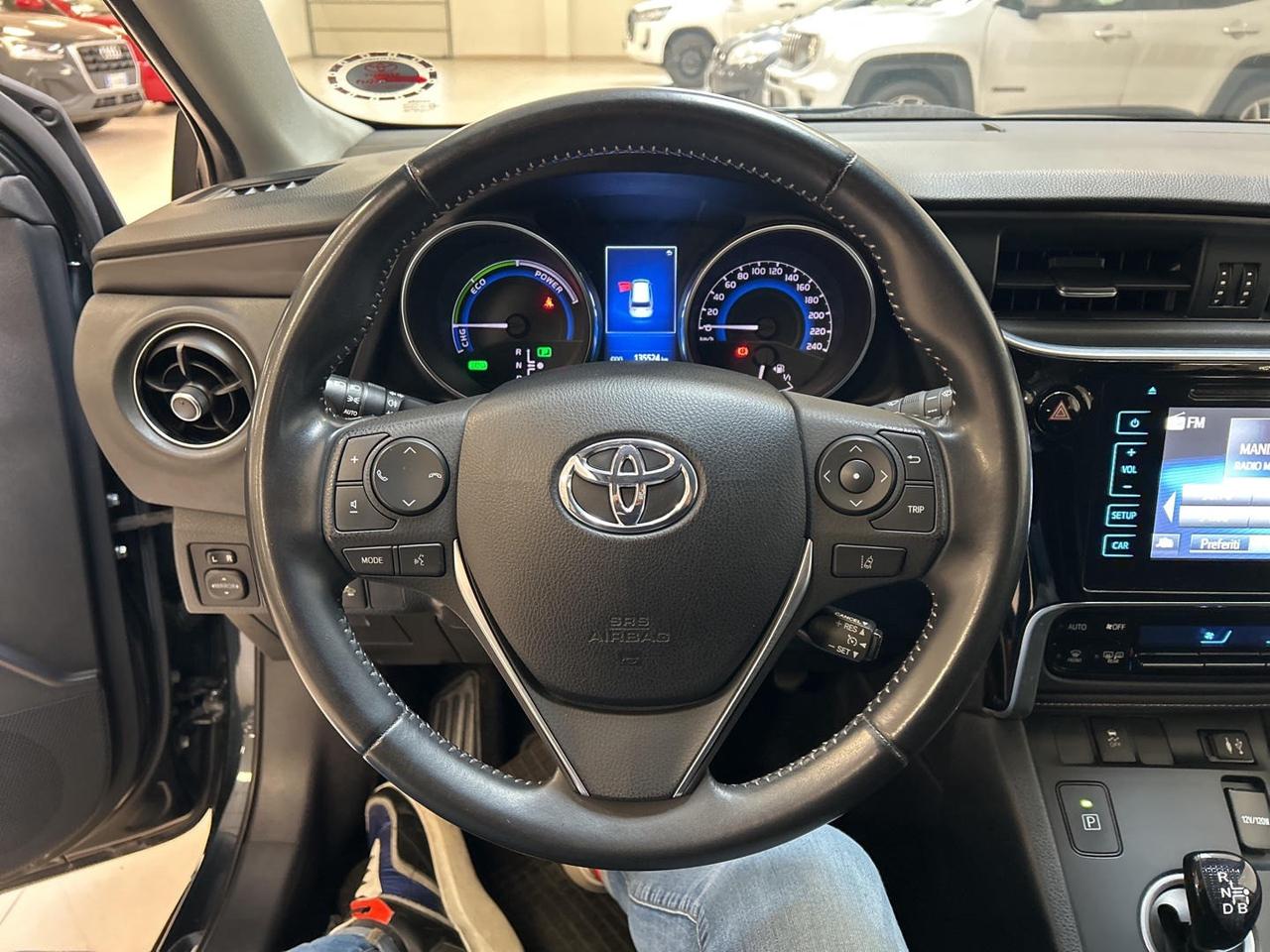Toyota Auris Touring Sports 1.8h Active cvt