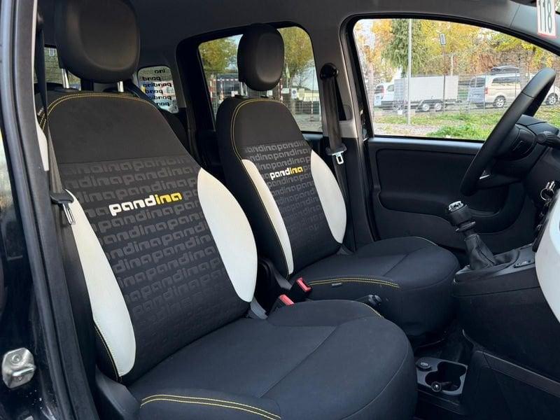 FIAT Panda NEW PANDA "LA PANDINA" CITYCROSS " WHITE SOLID PAINT