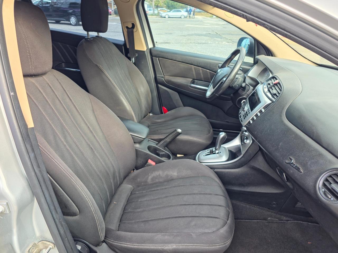 Lancia Delta 1.6 MJT DPF Selectronic Platino 2009-E5 Automatico NEO