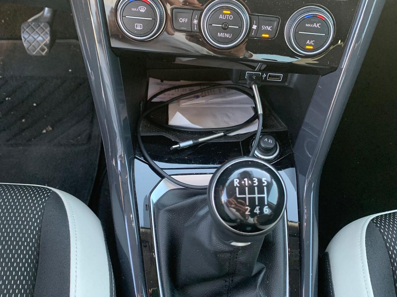 Volkswagen T-Roc VW T-ROC 1.6 TDI Advanced #5716
