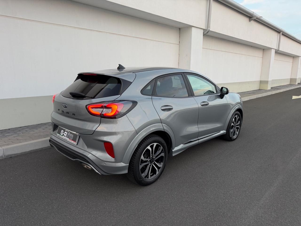 Ford Puma 1.0 EcoBoost Hybrid 125 CV S&S ST-Line X