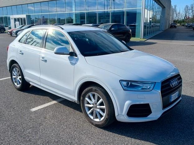 * IN ARRIVO * Audi Q3 2.0 TDI 150cv Design 2016