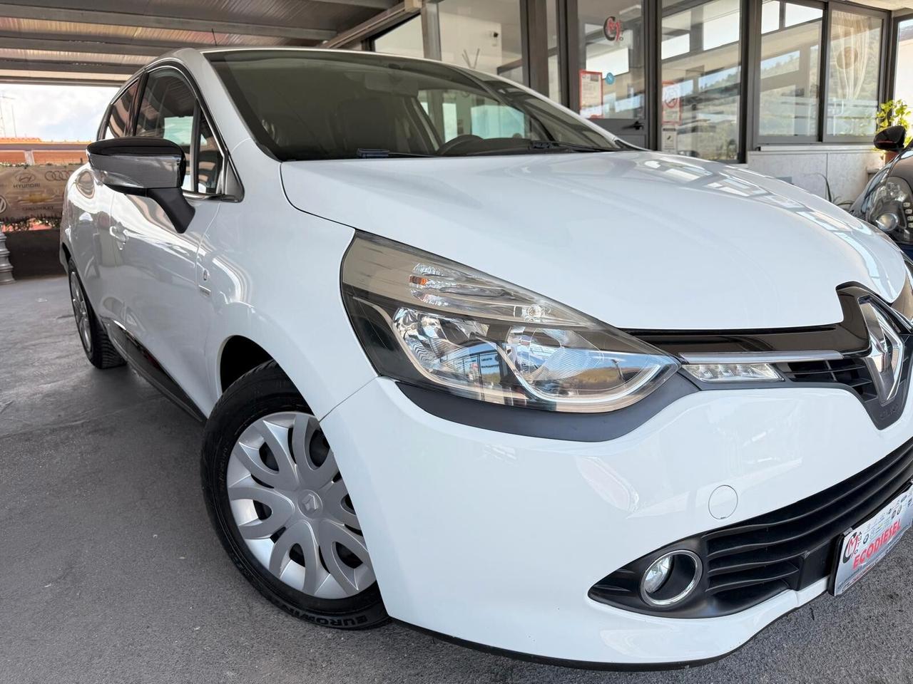 Renault Clio 1.5 dCi 8V 75CV 5 porte Costume National
