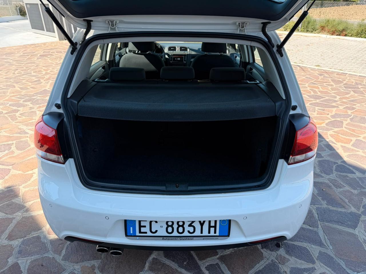 Volkswagen Golf 2.0 TDI 140CV DSG R-Line