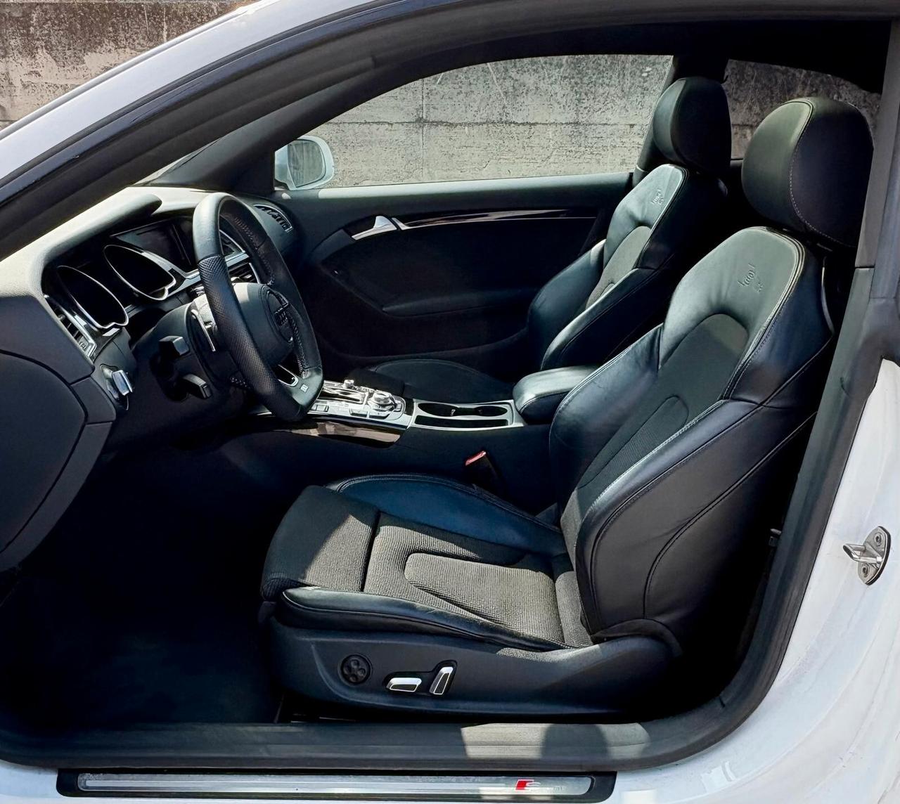 Audi A5 2.0 TDI Quattro S-Tronic S-Line Coupè