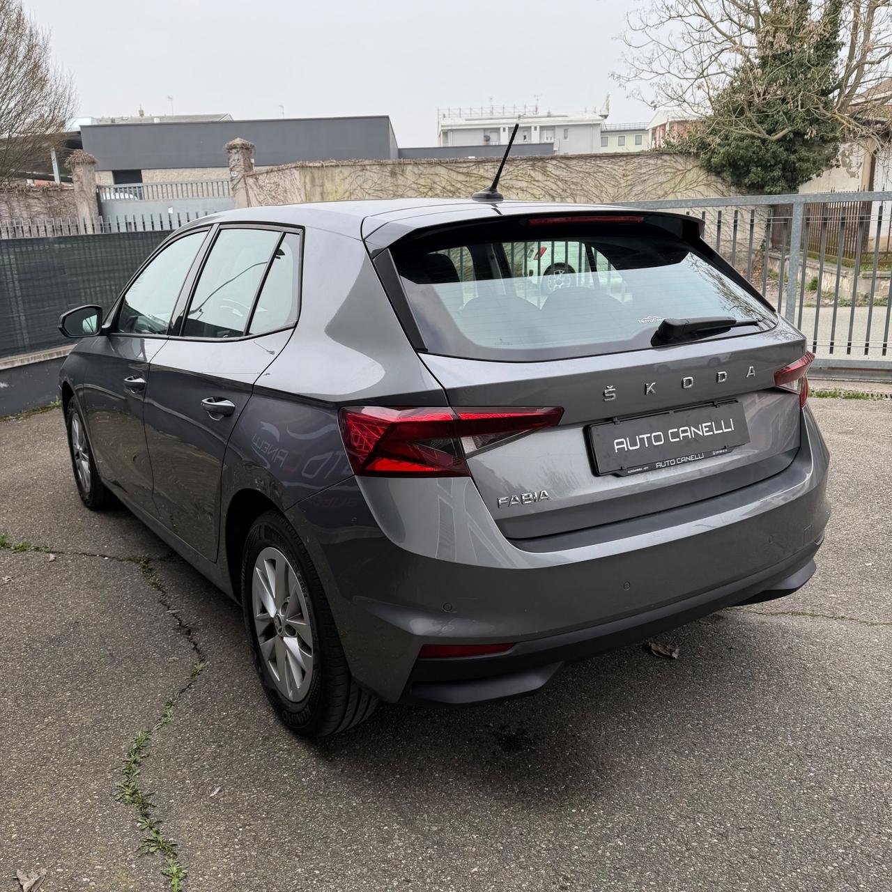 Skoda Fabia 1.0 MPI 65 CV Ambition PREZZO REALE ANCHE NEOPATENTATI
