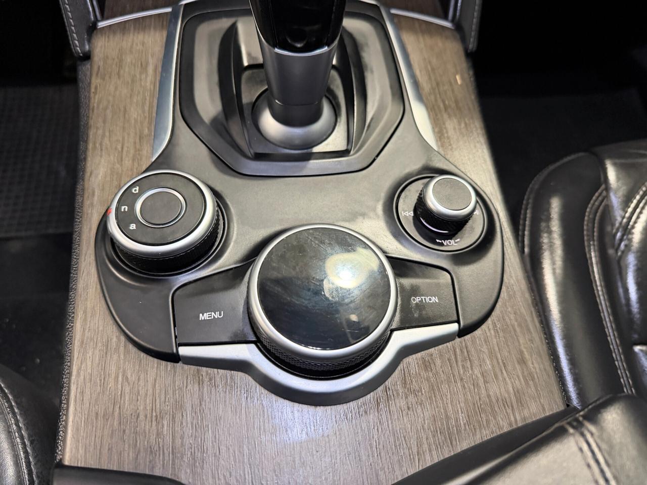 Alfa Romeo Stelvio 2.2 Turbodiesel 210 CV AT8 Q4 Executive