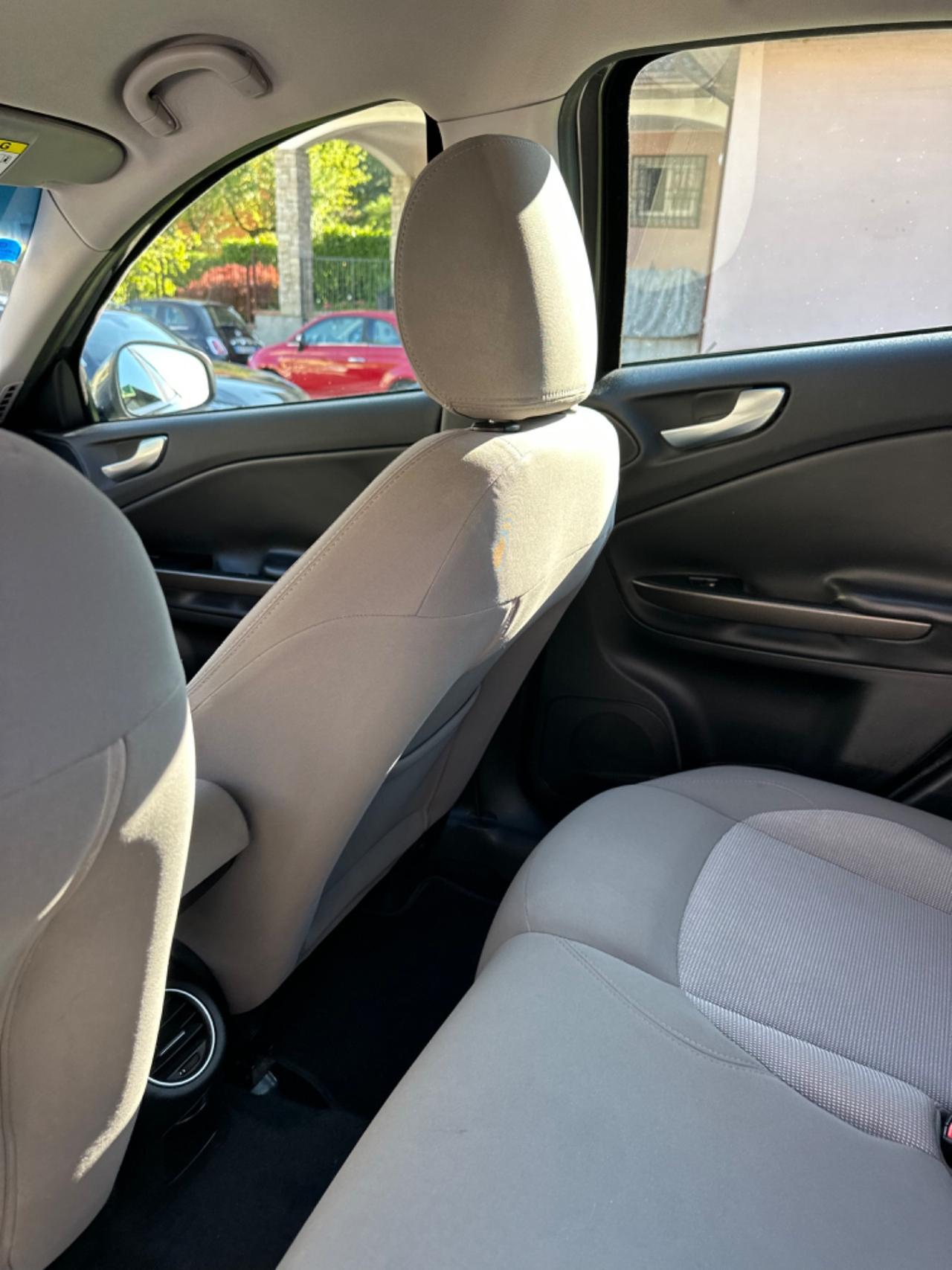 Alfa Romeo GIULIETTA 1.6 JTDm-2 EU6B 120 CV PROGRESSION KMCERT
