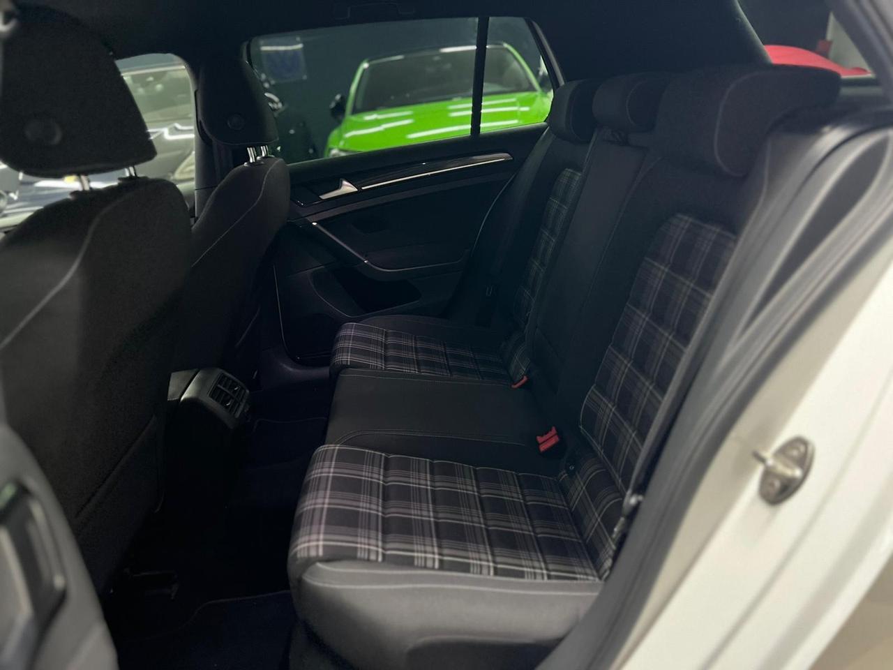 Volkswagen Golf GTD 2.0 TDI DSG 5p. BlueMotion Technology