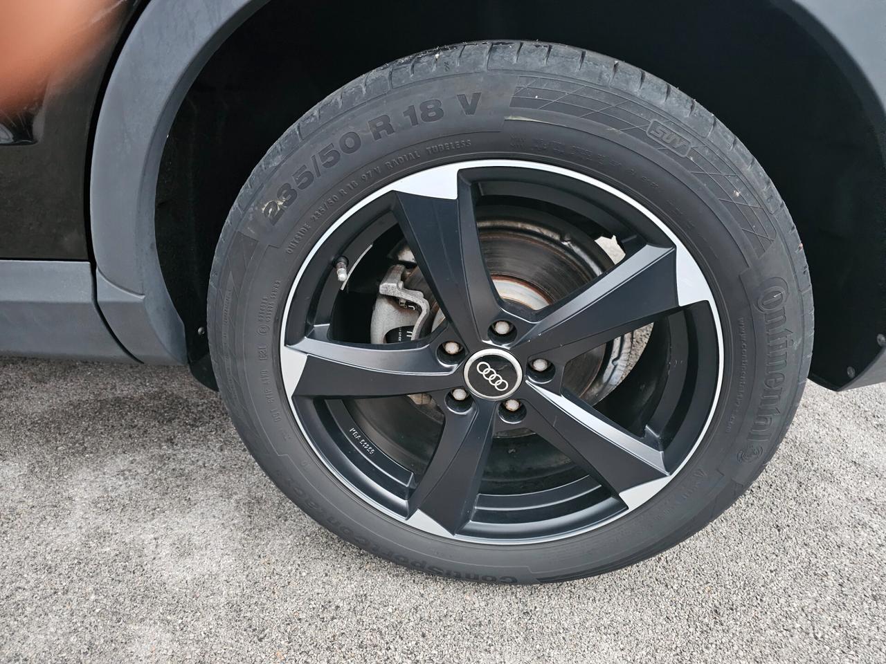 Audi Q3 2.0 TDI Quattro S-Tronic 140CV.Fine 2013