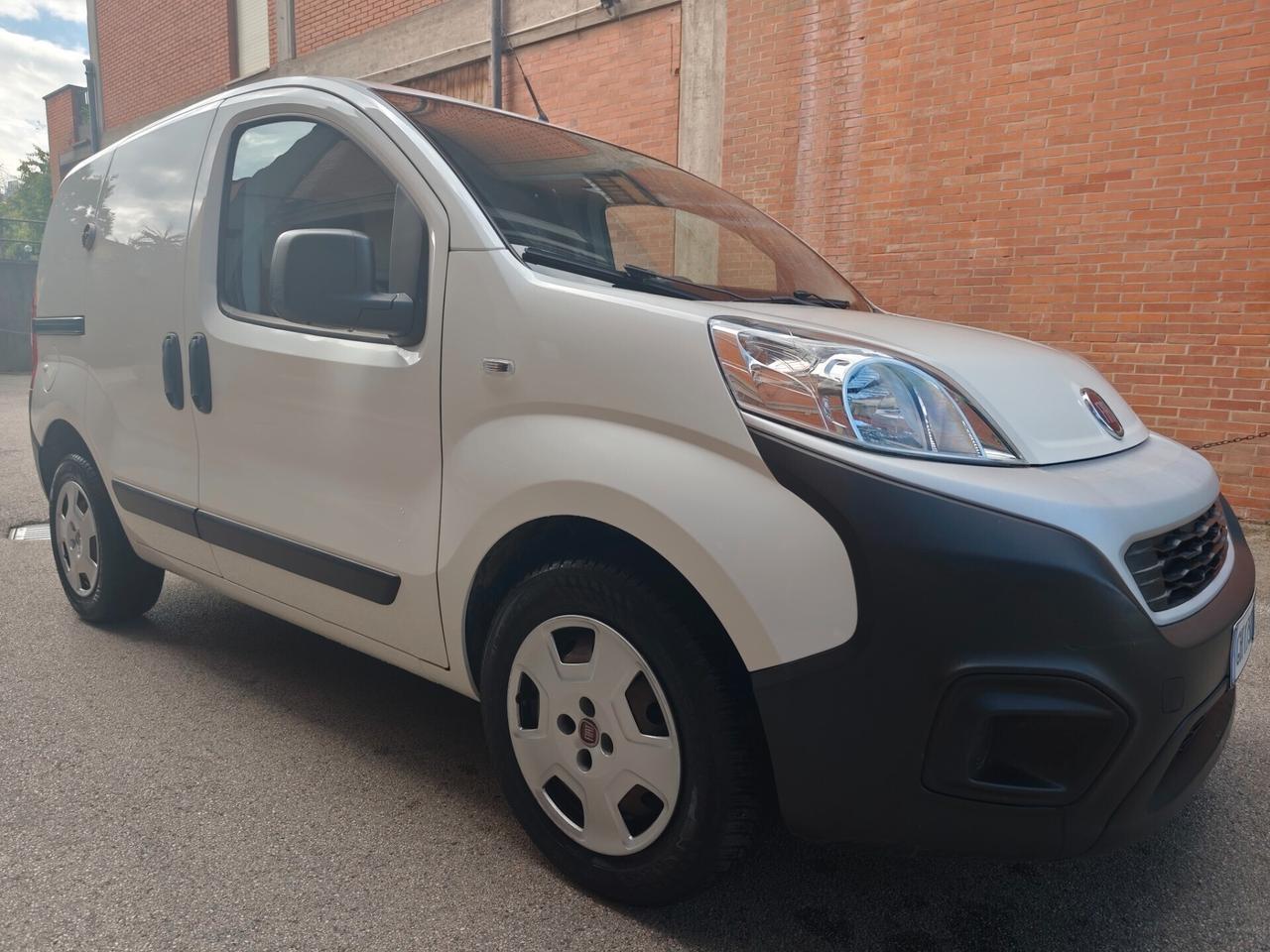 Fiat Fiorino 1.3 MJT 95CV Cargo SX