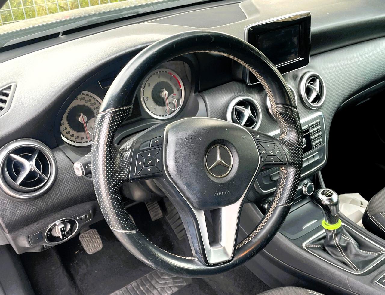 Mercedes-benz A 180 CDI Premium (110CV)- OTTIME CONDIZIONE-REVISIONE E CAMBIO CINGHIA DI DISTRIBUZIONE FATTE A MARZO 2025