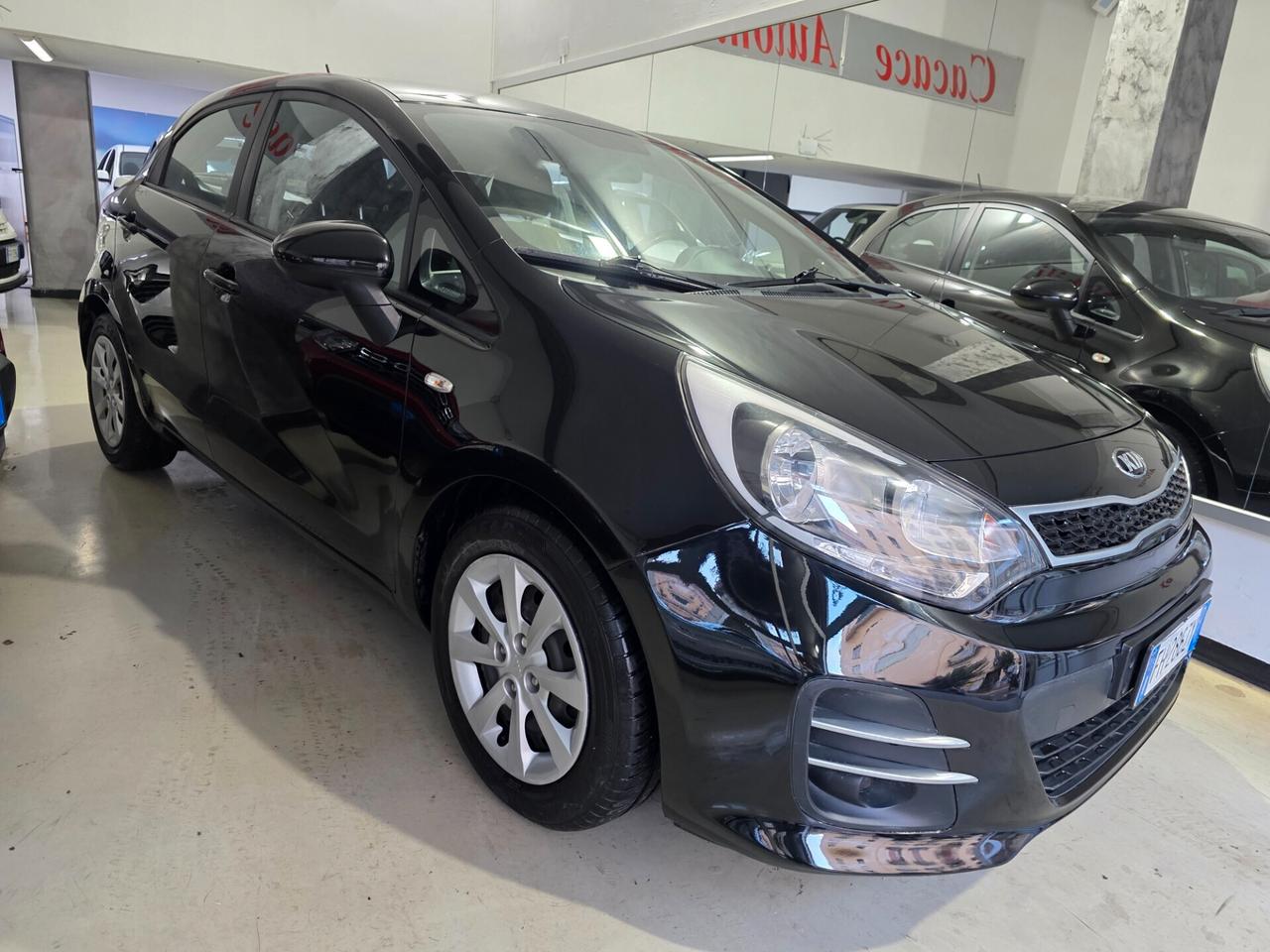 Kia Rio 1.1 CRDi 75cv 5P Cool 2017