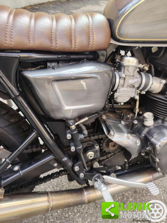 TRIUMPH Bonneville T100 Bonneville T100