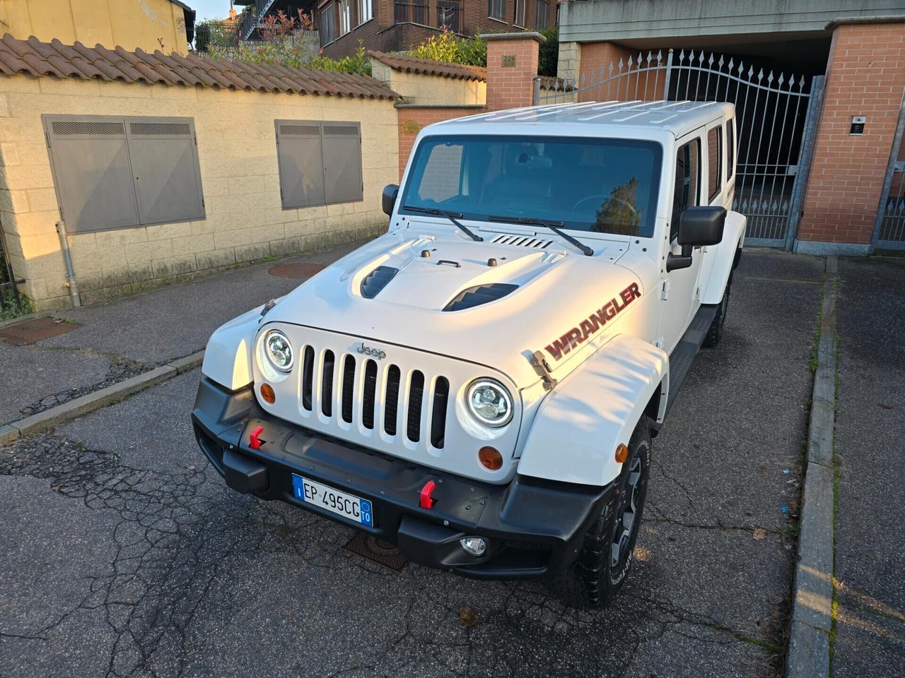 JEEP Wrangler Unlimited 2.8 crd Sahara Automatica