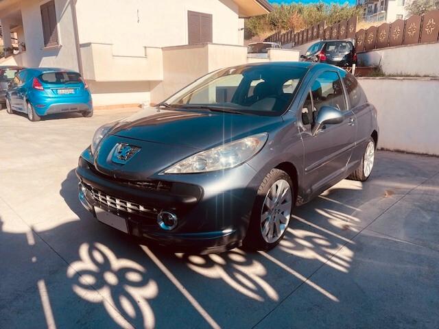 Peugeot 207 1.6 HDi 110CV 3p. XS