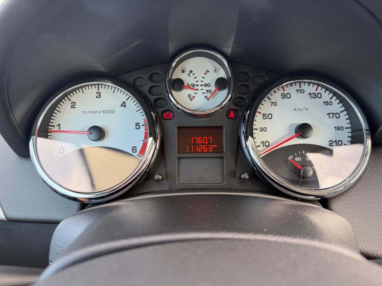 PEUGEOT 207 1.4HDI 69CV FELINE /110.000KM/5 PORTE