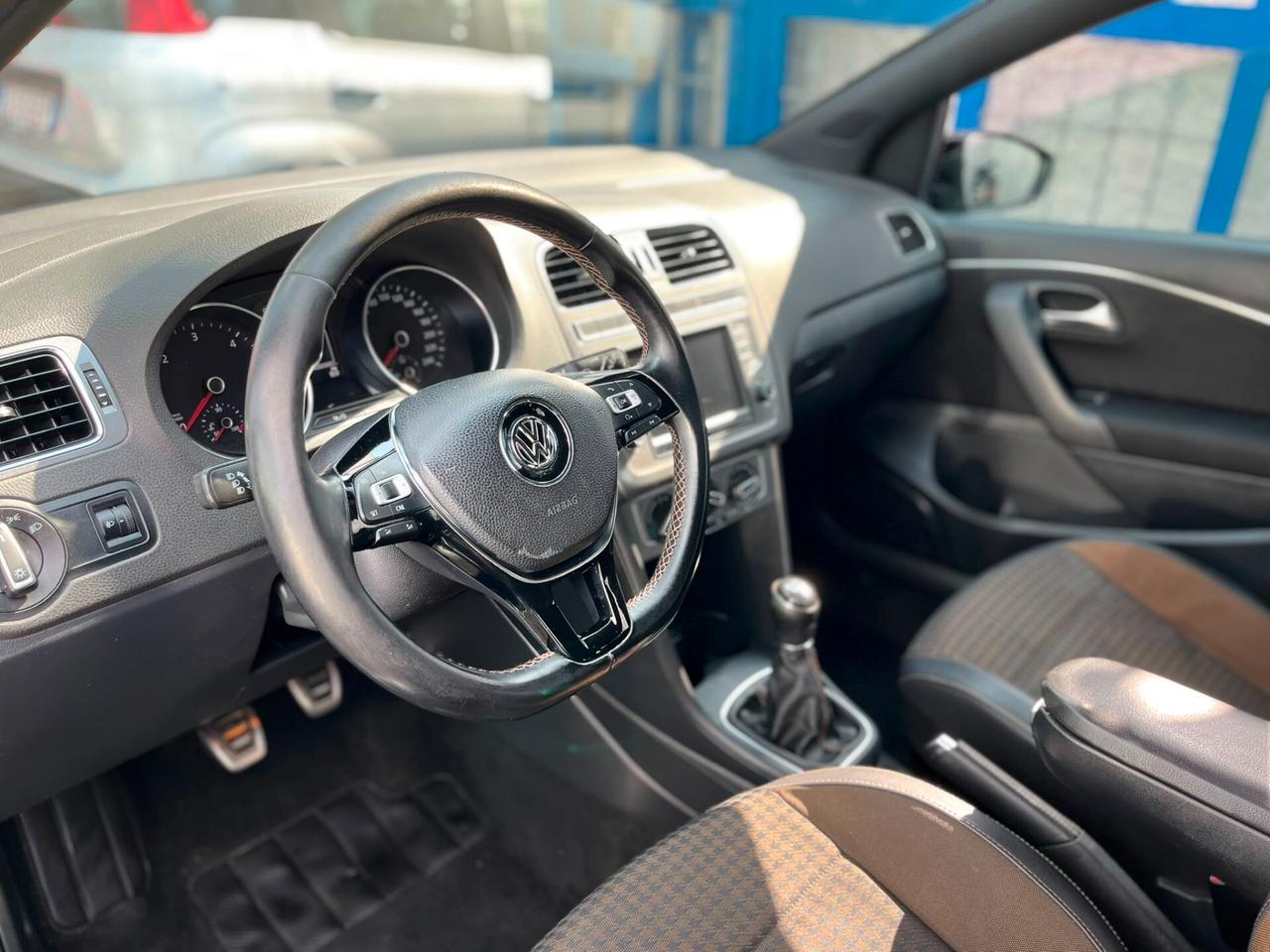 Volkswagen Polo 1.4 TDI HIGHLINE ANNO 2016