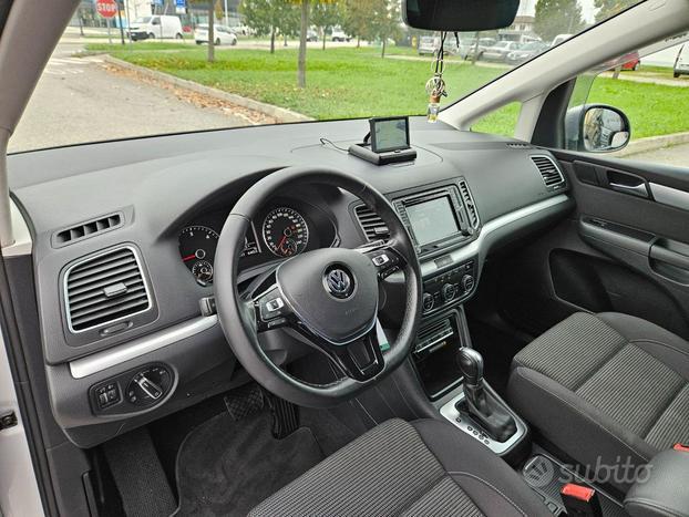 VOLKSWAGEN Sharan 2.0 TDI 150 CV SCR DSG Executi