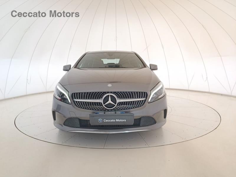 Mercedes Classe A 180 180 D Premium 7G-DCT